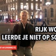 Rijk worden leerde je niet op school